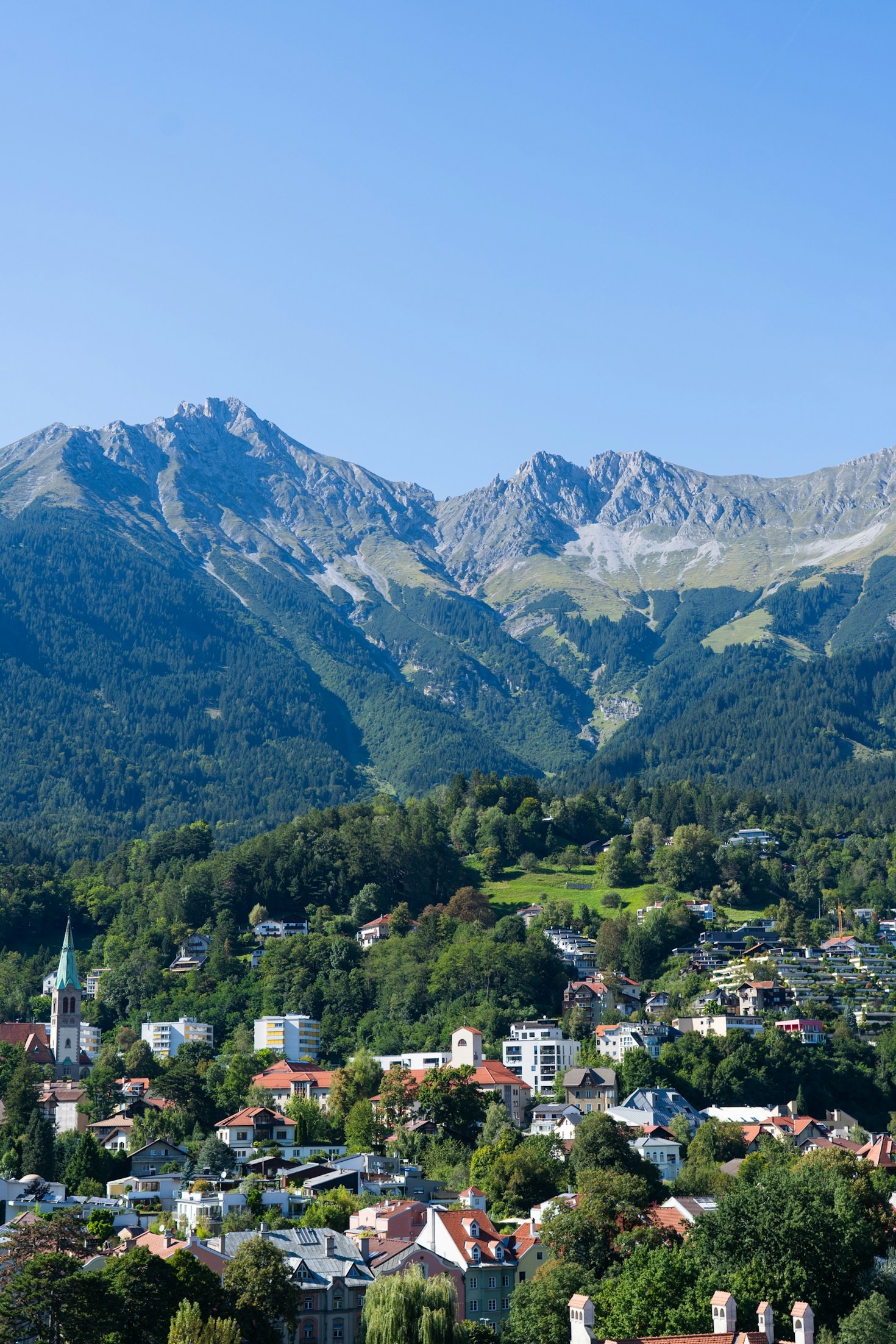 How Scenic Mountain Views Aid Mental Health Recovery